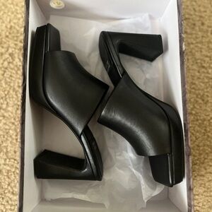 BRAND NEW Jeffrey Campbell Caviar Platform Slide Sandal - Women’s Size 7.5